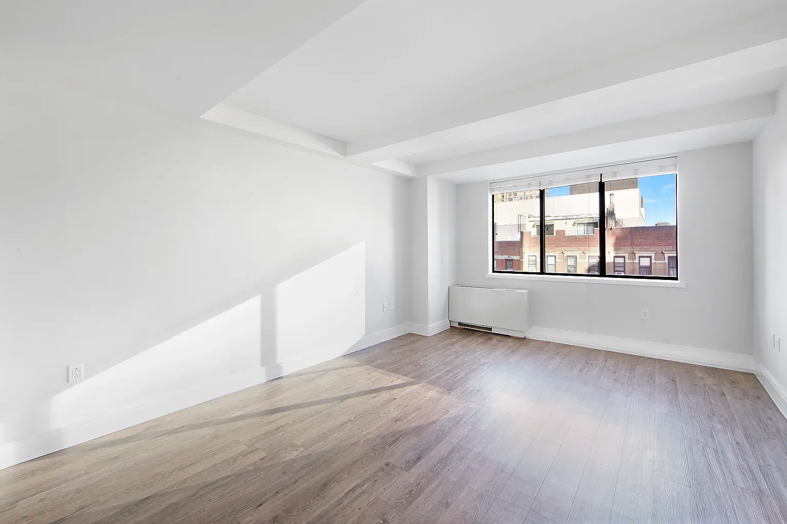 354 East 91st Street — Photo 2
