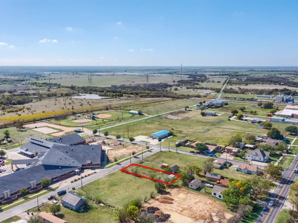 206 W Walnut St, Gunter, TX 75058