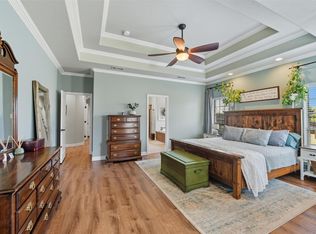 100 Overton Ridge Cir, Weatherford, TX 76088