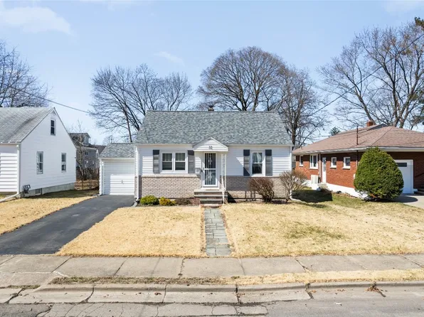 32 Martin Ave, Johnson City, NY 13790