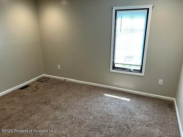 126 Evergreen Ln — Photo 15