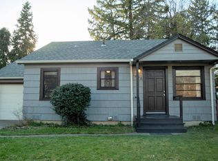 1030 SE Ashley Pl, Grants Pass, OR