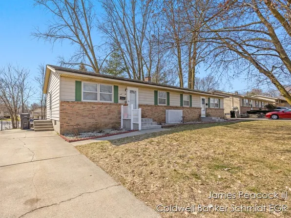 2180 Burton St SW, Wyoming, MI 49519