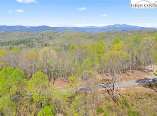 4893 Soaring Top Ln, Lenoir, NC 28645