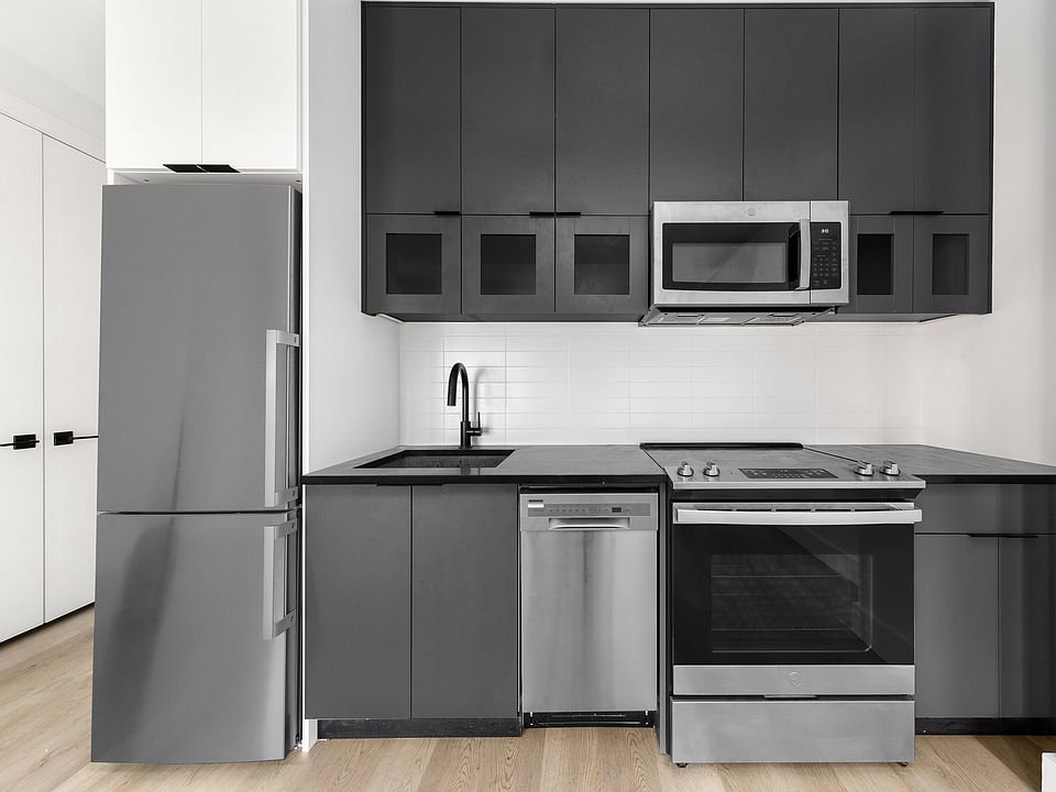 2nd image of 2490 3rd Ave #3E