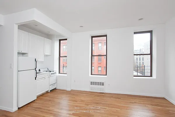 Rented by Copperwood Real Estate | media 27