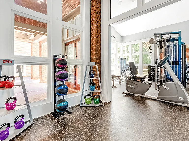 Paces Pointe Apartment Homes — Photo 78