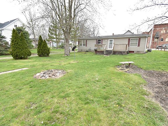 3rd image of 110 W McConnell St