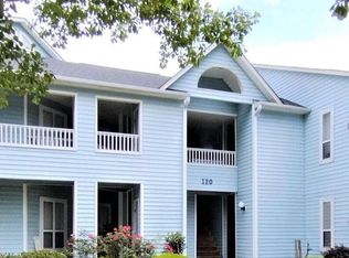 120 Breezewood Dr, Greenville, NC 27858