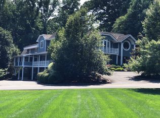 36 Old Phillips Hill Rd, New City, NY 10956