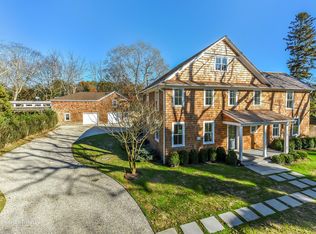 3 Barsdis Ln, East Hampton, NY 11937