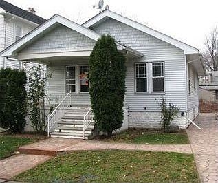 1st image of 1570 Ethel Ave