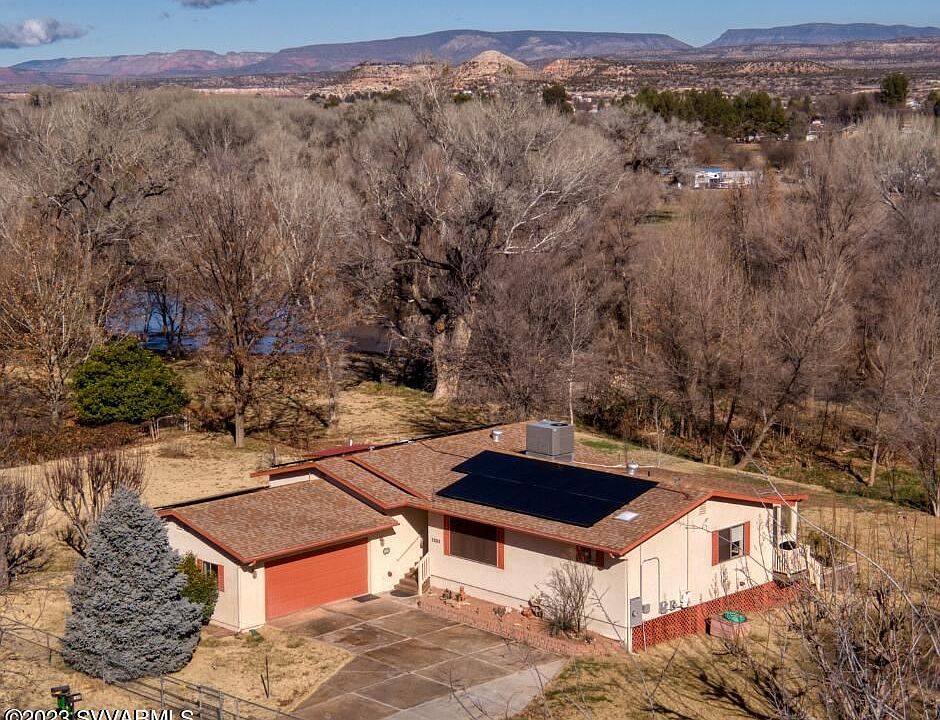 1st image of 3690 E El Paso Dr