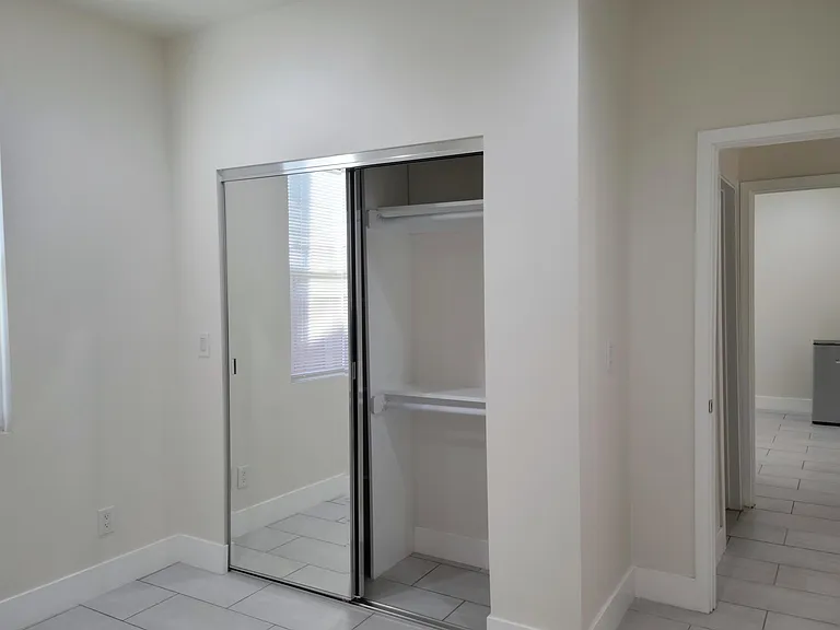 14711 S Norwalk Blvd — Photo 10