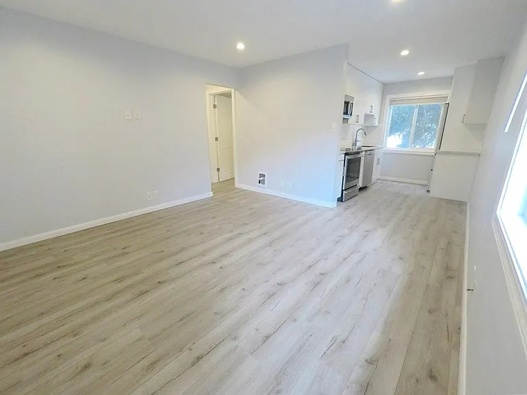 5824 College Ave #1 — Photo 1