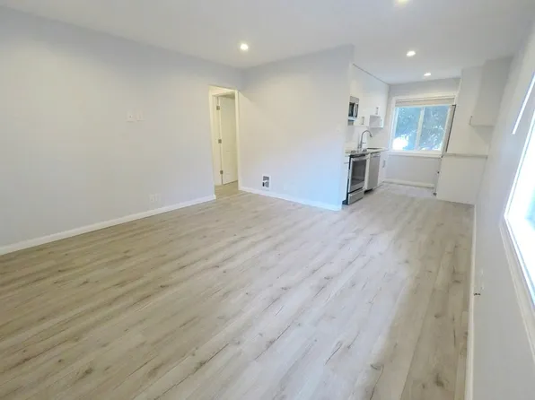 5824 College Ave #1, Oakland, CA 94618