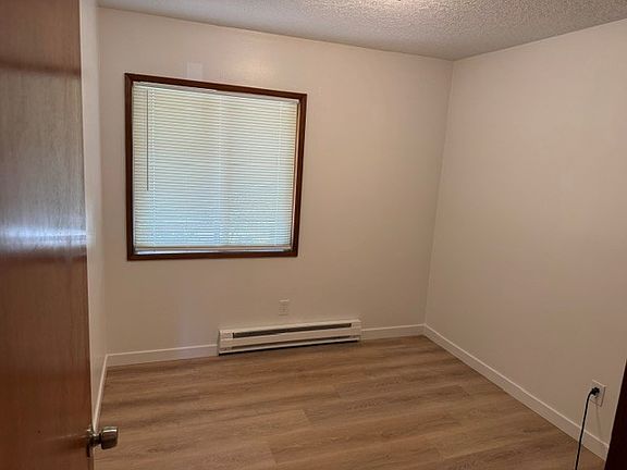 3rd image of 11101 SE Stark St #11101