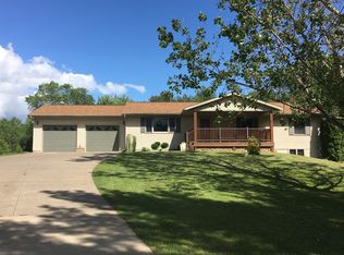 N13938 Canar Rd, Trempealeau, WI 54661