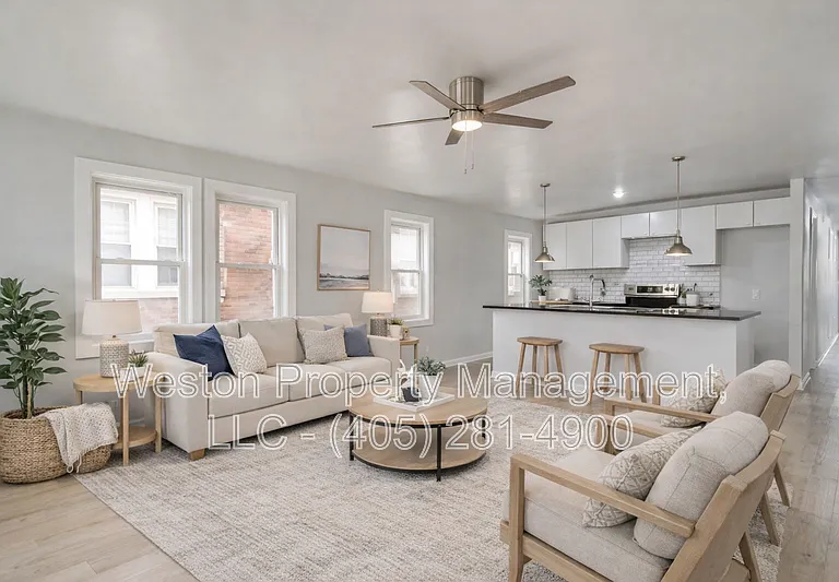 711 NW 30th St #4 — Photo 11