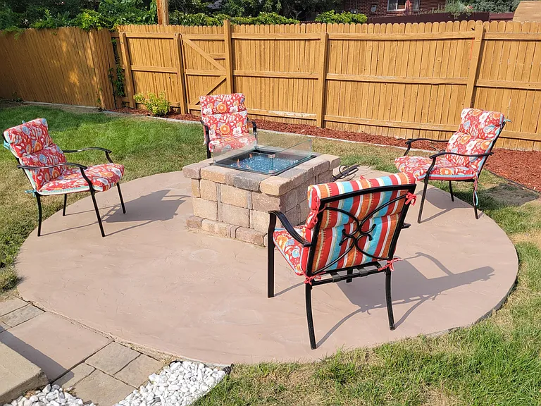 Gas Fire Pit with paved sitting area