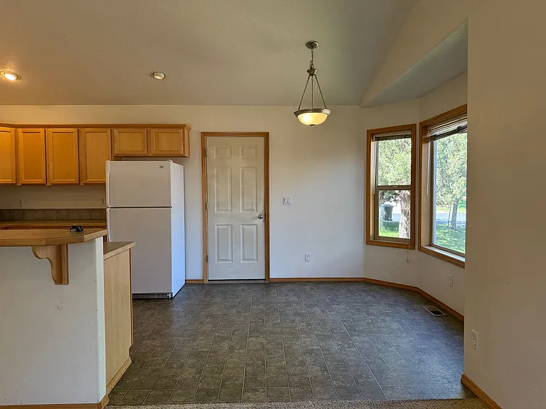 20591 Conifer Ave — Photo 8