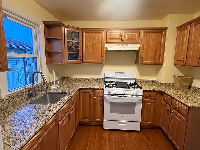 127 Union Ave #2 — Photo 12