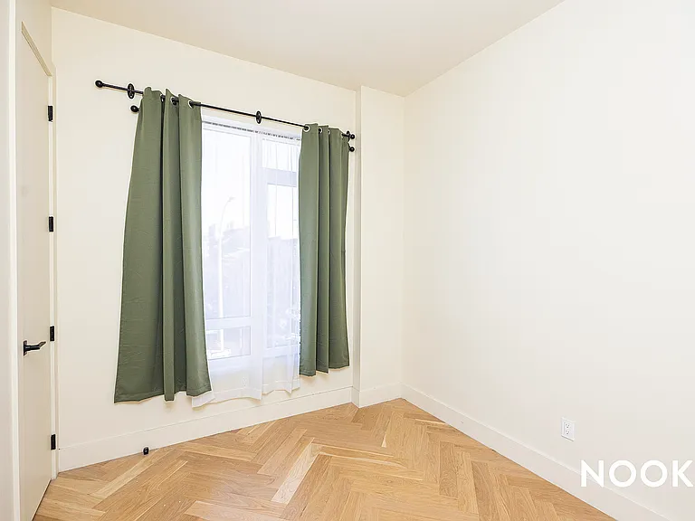 195 Humboldt St #2F — Photo 6