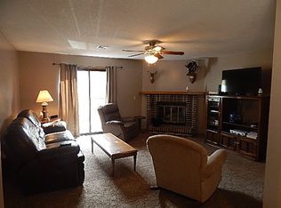 1500 E 10th Ave APT D12, Winfield, KS 67156