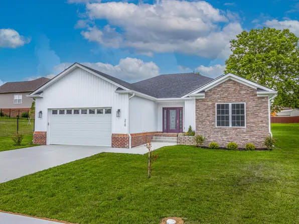 210 Jett Dr, Winchester, KY 40391