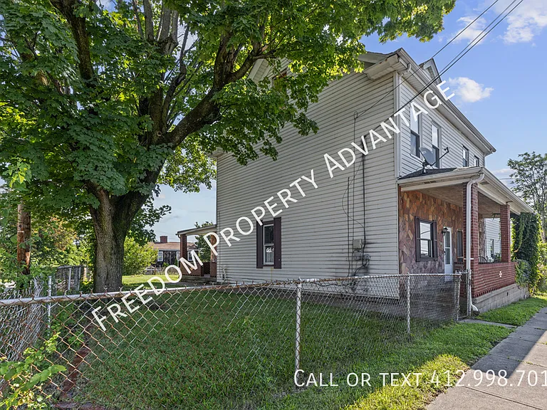 644 Herschel St — Photo 25