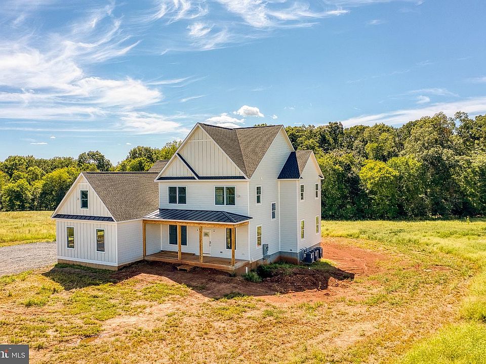 1st image of 17293 Pond Meadow Trl