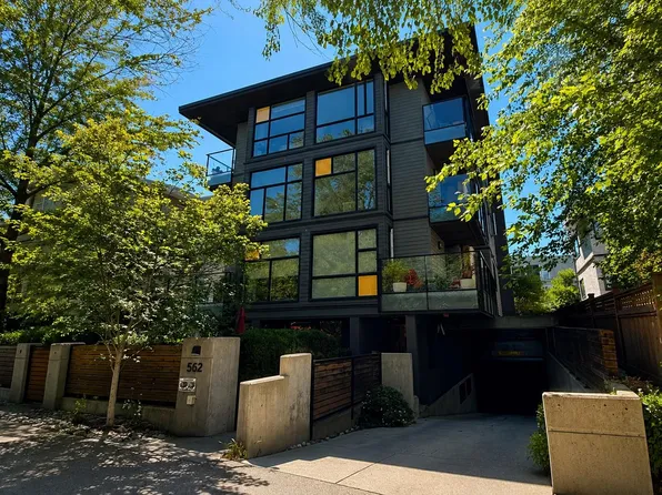 562 E 7th Ave #201, Vancouver, BC V5T 1N7