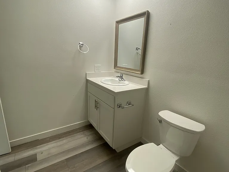 3671 Spruce Ave #5 — Photo 5