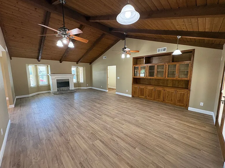 2322 E Vassar Dr — Photo 21