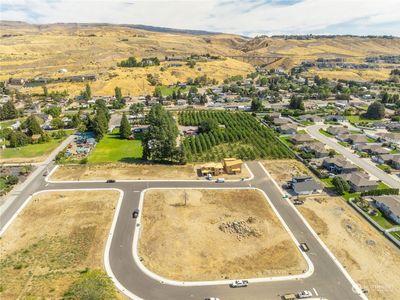 160 Chadwick  (Lot 3) Street NW, East Wenatchee, WA, 98802