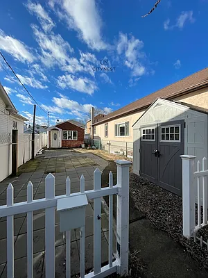 Rented by Citi Nest Group LLC | media 9