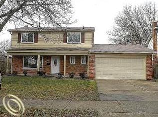 42263 Montroy Dr, Sterling Heights, MI 48313