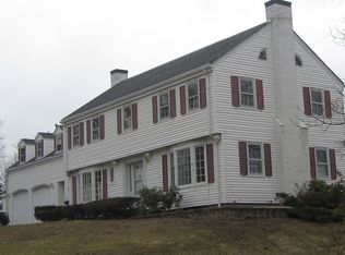 91 Ryefield Rd, Fitchburg, MA 01420