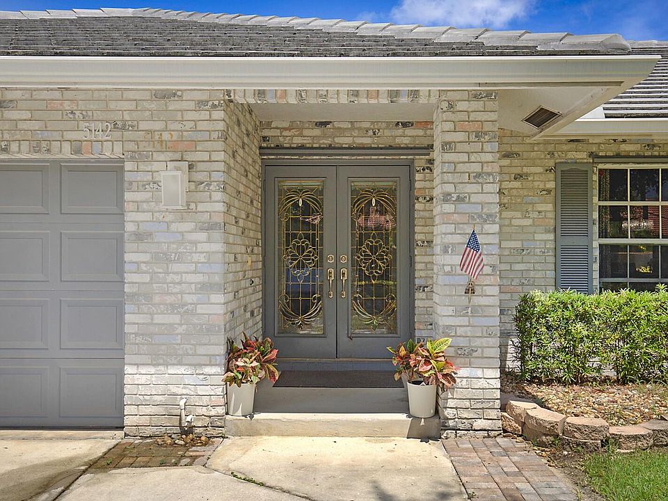1st image of 5142 NW 48th Avenue