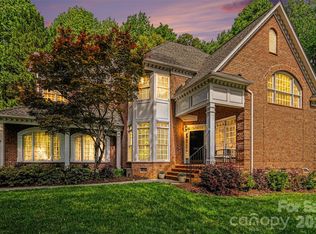 3807 Degrasse Dr, Charlotte, NC 28269
