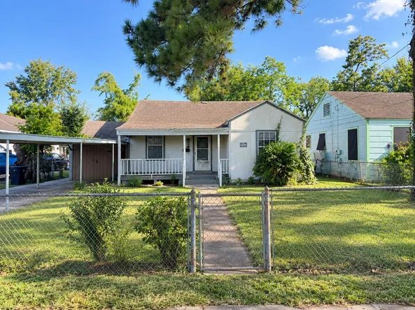 1948 Glasshouse St, Beaumont, TX 77703