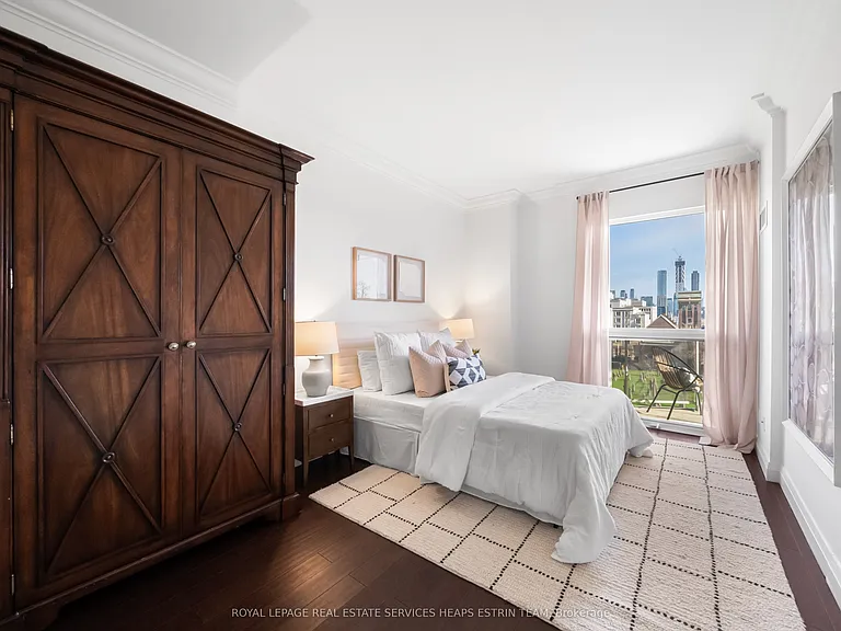 1430 Yonge St #509 — Photo 29