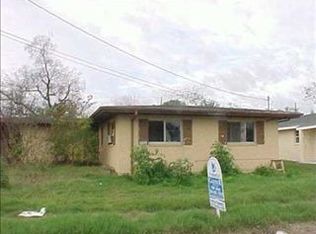 4642 Longfellow Dr, New Orleans, LA 70127