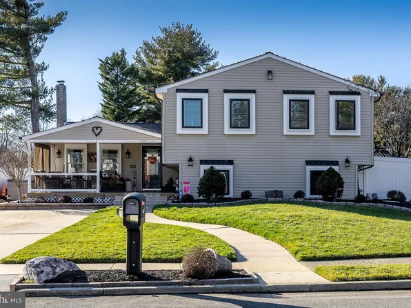 781 Lancing Rd, West Deptford, NJ 08096