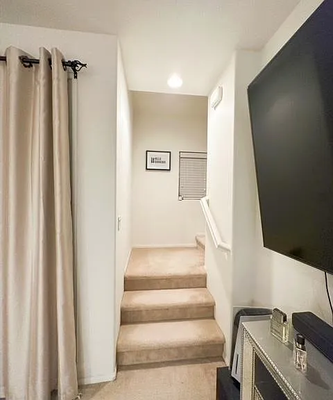 145 Eureka Pl — Photo 6