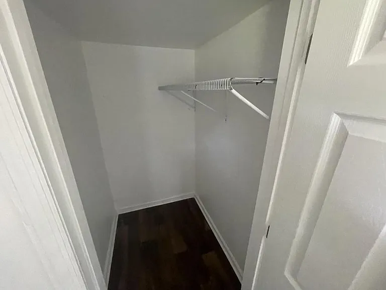 94 Knox Dr — Photo 8
