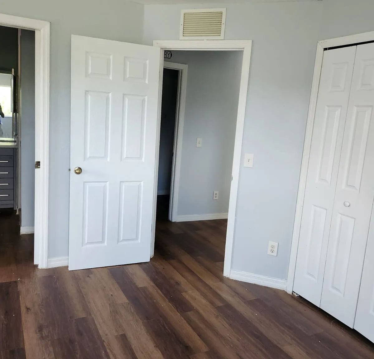 3 bed, 1777 sqft, $2,150 — Photo 4