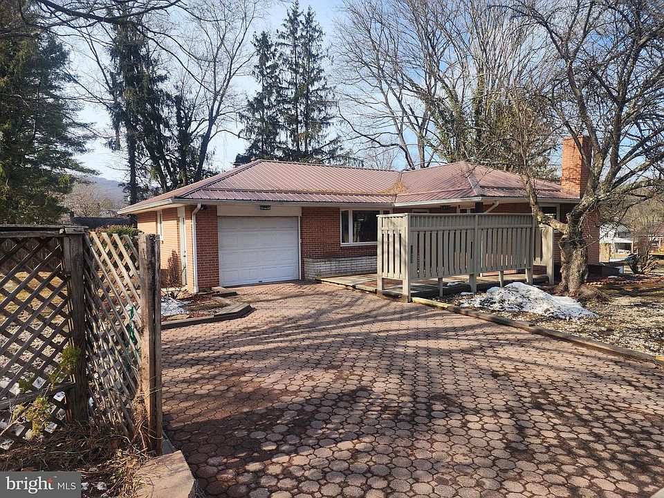 1st image of 111 S Georgia St