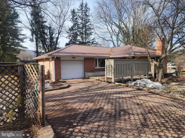 111 S Georgia St, Ridgeley, WV 26753