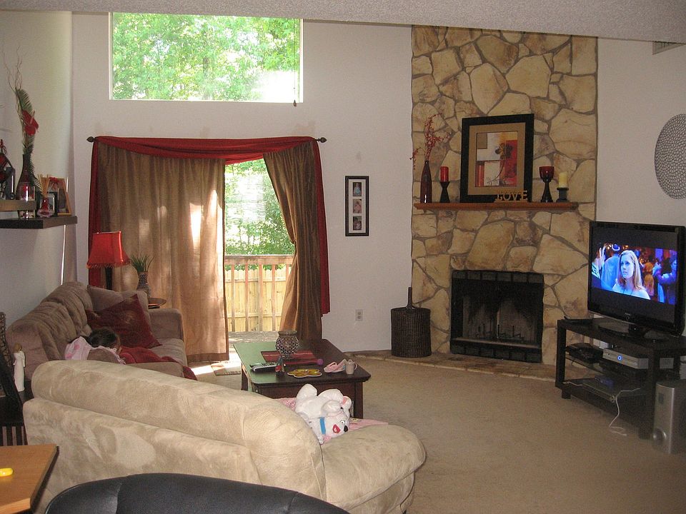 1st image of 8044 Virgo St